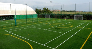 calcio o calcetto a 5 cinque